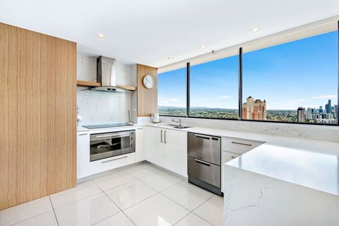 ULTIQA Beach Haven On Broadbeach - Holiday Cairns 15