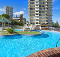ULTIQA Beach Haven on Broadbeach - Holiday Cairns