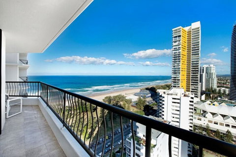 ULTIQA Beach Haven On Broadbeach - Holiday Cairns 12