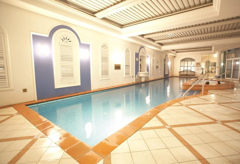 The Phoenician Resort - Holiday Cairns 8