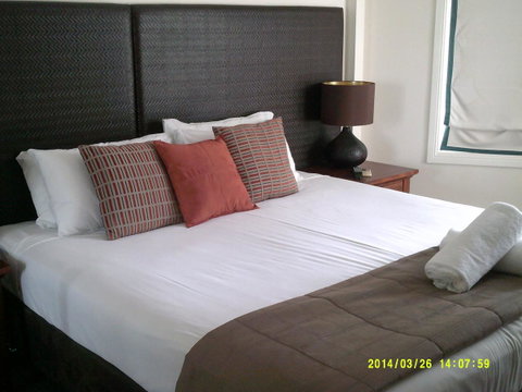 The Phoenician Resort - Holiday Cairns 21