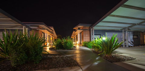 Room Motels Kingaroy - Holiday Cairns 13