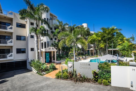 Mirra Chana - Holiday Cairns 0