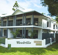 Woodville Beach Townhouse 5 - Holiday Cairns