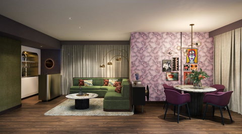 Ovolo The Valley Brisbane - Holiday Cairns 25