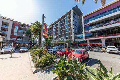 Ovolo The Valley Brisbane - Holiday Cairns 10