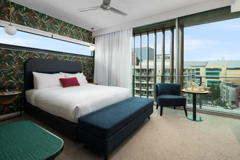 Ovolo The Valley Brisbane - Holiday Cairns 0