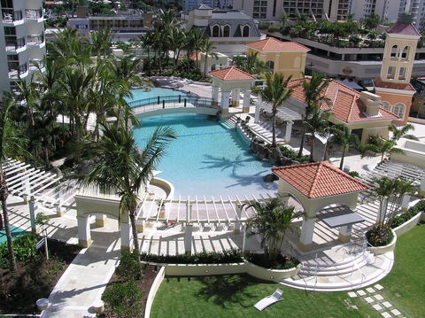 Towers Of Chevron - Private Apartment - Holiday Cairns 8