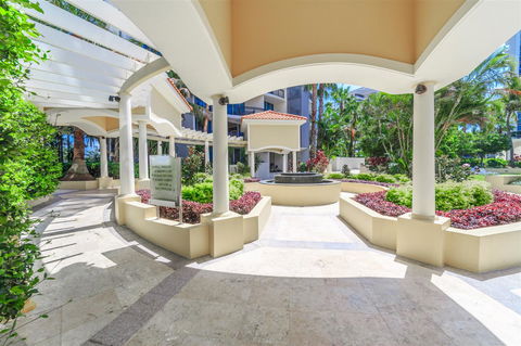 Towers Of Chevron - Private Apartment - Holiday Cairns 15