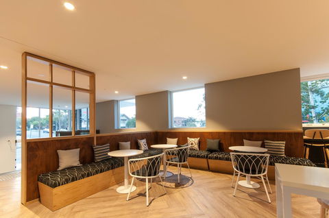 Woodroffe Hotel - Holiday Cairns 25