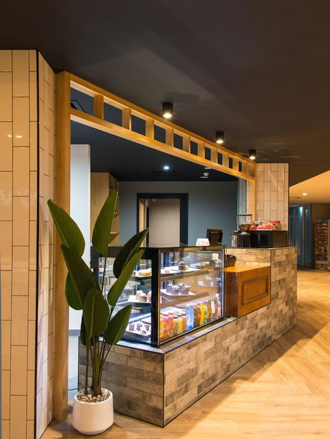 Woodroffe Hotel - Holiday Cairns 21