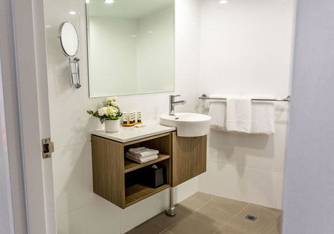 Mercure Brisbane Spring Hill - Holiday Cairns 5