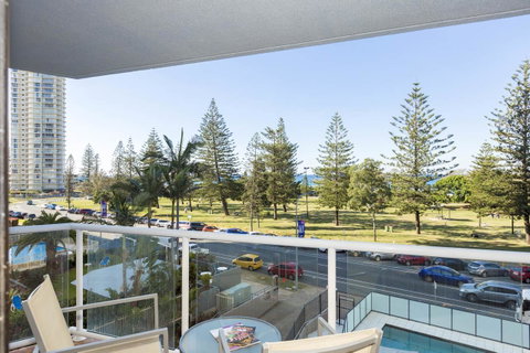 South Pacific Plaza - Official - Holiday Cairns 43