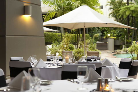 Novotel Cairns Oasis Resort - Holiday Cairns 40
