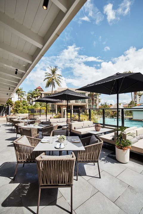 Novotel Cairns Oasis Resort - Holiday Cairns 8