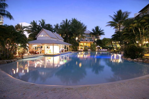 Novotel Cairns Oasis Resort - Holiday Cairns 28