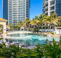 PeepSleep Chevron Towers - Holiday Cairns