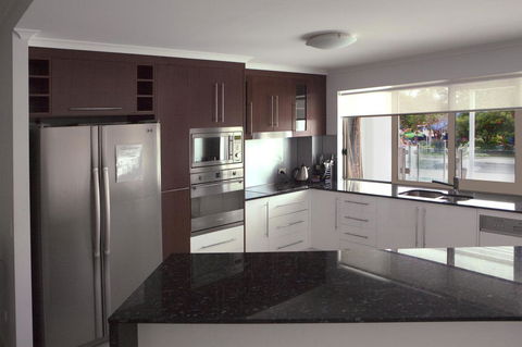 Waters Edge Apartment Cairns - Holiday Cairns 8