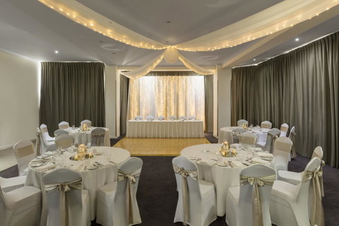 Vibe Hotel Gold Coast - Holiday Cairns 44