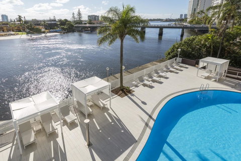 Vibe Hotel Gold Coast - Holiday Cairns 3