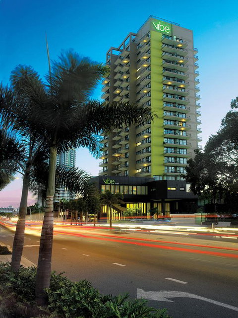Vibe Hotel Gold Coast - Holiday Cairns 41