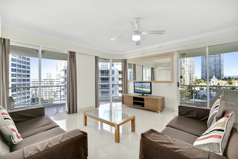 Moroccan Resort - HR Surfers Paradise - Holiday Cairns 35