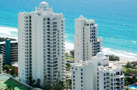 Moroccan Resort - HR Surfers Paradise - Holiday Cairns 0