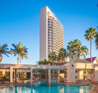 Crowne Plaza Surfers Paradise - Holiday Cairns