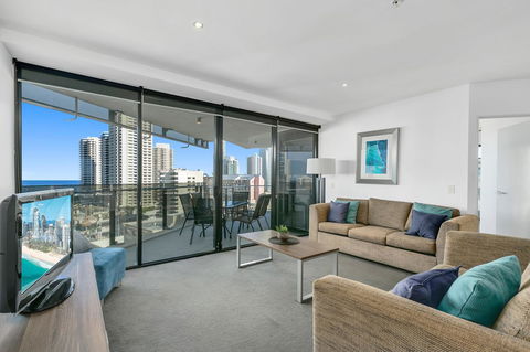 Circle On Cavill, Apartments And Sub Penthouses - We Accommodate - Holiday Cairns 31