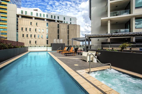 Evolution Apartments - Holiday Cairns 3