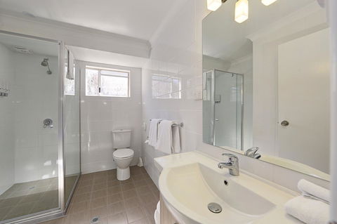 Smart Motels Bert Hinkler - Holiday Cairns 27