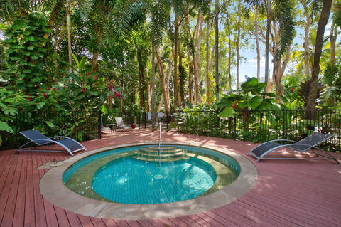 Palm Cove Beach Apartment - Holiday Cairns 20