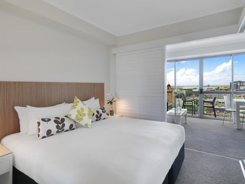 Oaks Mackay Rivermarque Hotel - Holiday Cairns 2