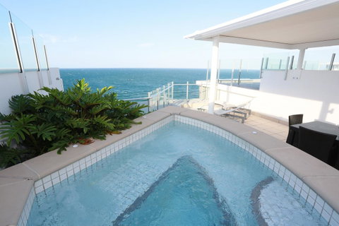 Oceans Mooloolaba - Holiday Cairns 40
