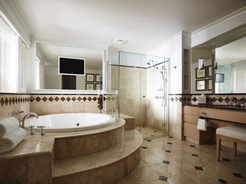 JW Marriott Gold Coast Resort & Spa - Holiday Cairns 36
