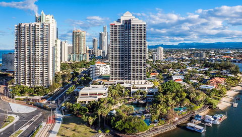 JW Marriott Gold Coast Resort & Spa - Holiday Cairns 1