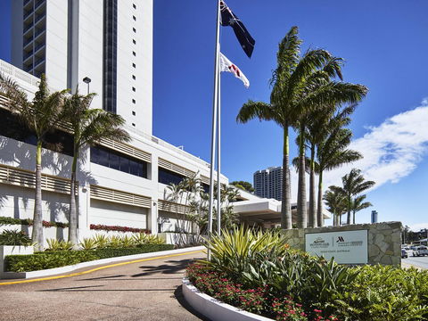 JW Marriott Gold Coast Resort & Spa - Holiday Cairns 4