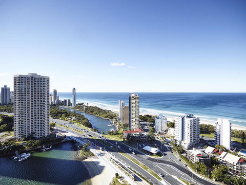 JW Marriott Gold Coast Resort & Spa - Holiday Cairns 17
