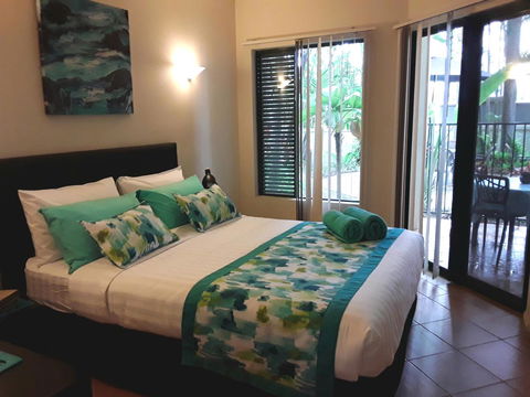Jackies Holiday Apartment - Holiday Cairns 5