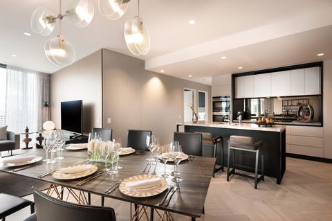 The Westin Brisbane - Holiday Cairns 35