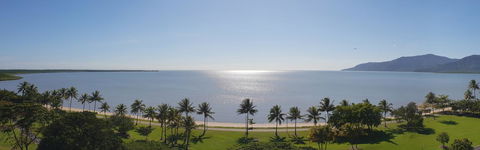 Cairns Harbourside Hotel - Holiday Cairns 8
