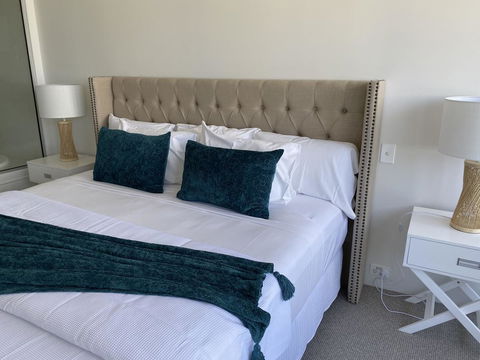 Circle On Cavill 2, 3, 4 & 5 Bedroom SkyHomes & SUB PENTHOUSES By Gold Coast Holidays - Holiday Cairns 11