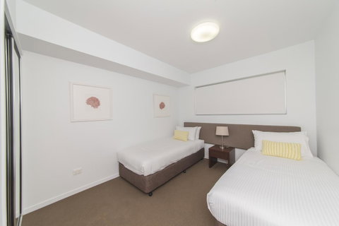 Echelon Apartments Yeppoon - Holiday Cairns 7