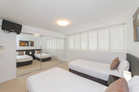 Echelon Apartments Yeppoon - Holiday Cairns 13