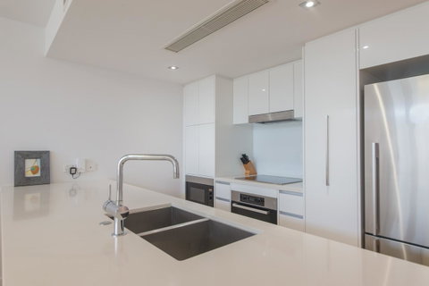 Echelon Apartments Yeppoon - Holiday Cairns 14