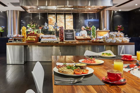 Hilton Brisbane - Holiday Cairns 9