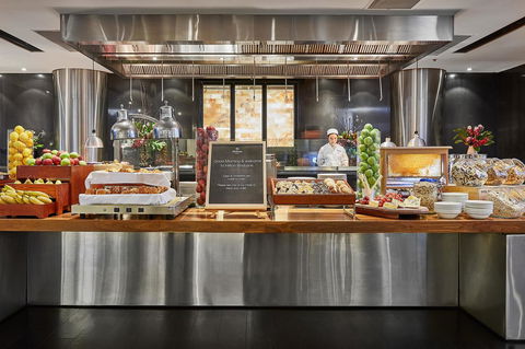 Hilton Brisbane - Holiday Cairns 14