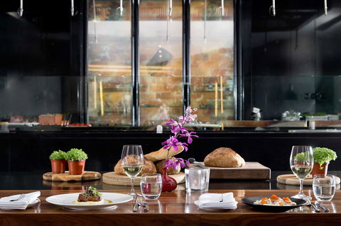 Hilton Brisbane - Holiday Cairns 10