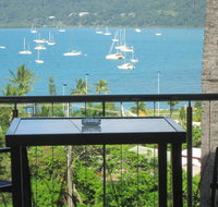 Waterview Airlie Beach - Holiday Cairns