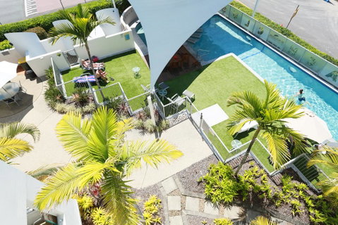 Beach Club Resort Mooloolaba - Holiday Cairns 43